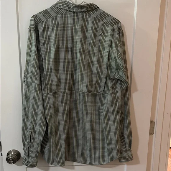 Columbia Men's Green Plaid Button-Up Shirt Size M - Picture 5 of 7